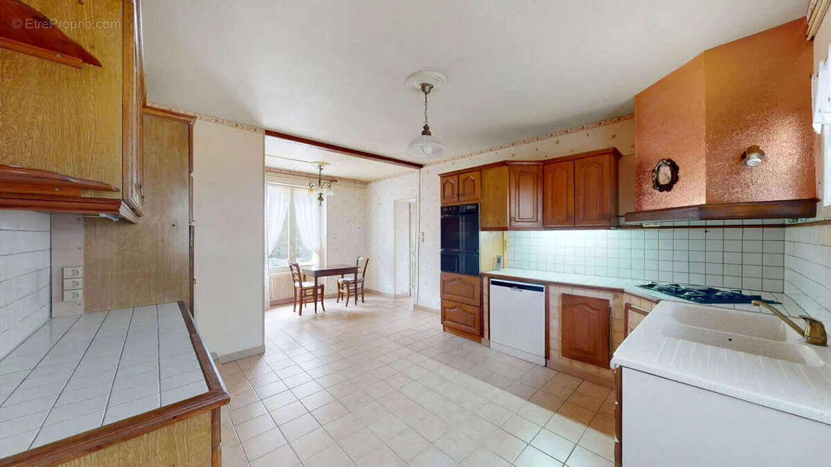 Maison à ROSNY-SUR-SEINE