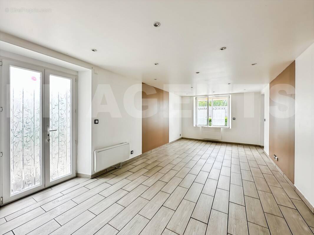 Photo_33_3b5e - Maison à SAINT-LAURENT