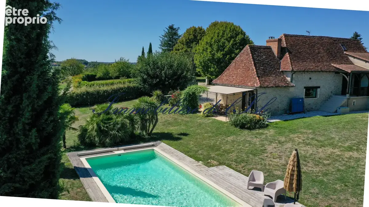 Maison de caractere avec piscine et panorama sur la vallée - photo 19