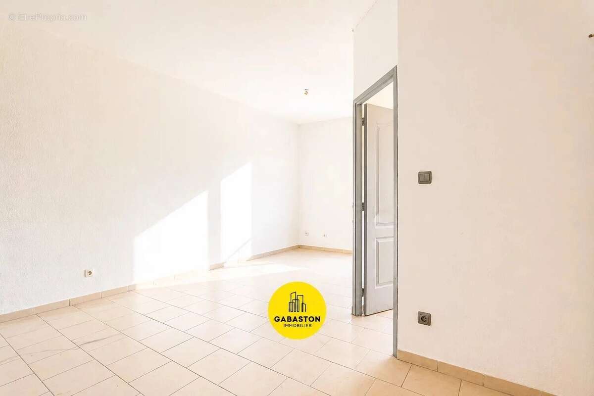 Appartement à MARSEILLE-13E