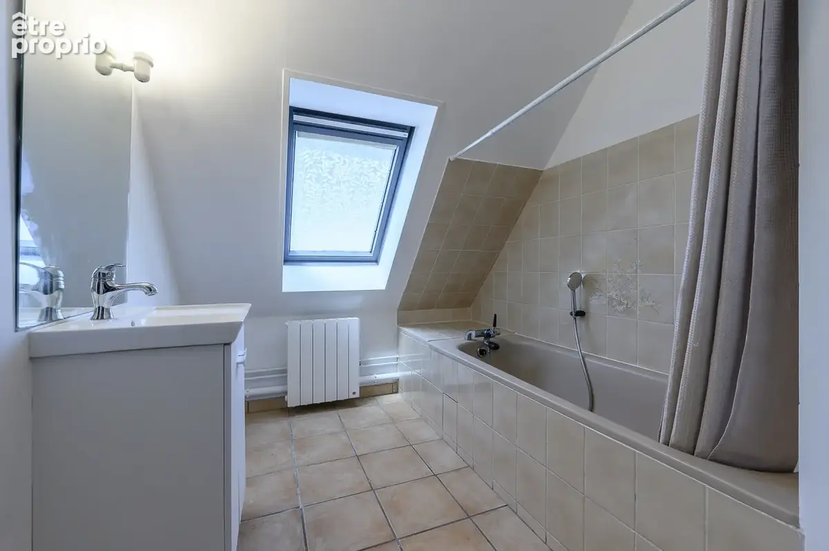 STRASBOURG STOCKFELD - 4p de 81m2 habitables / 92m2 au sol avec terrasse, balcon et garage - photo 8