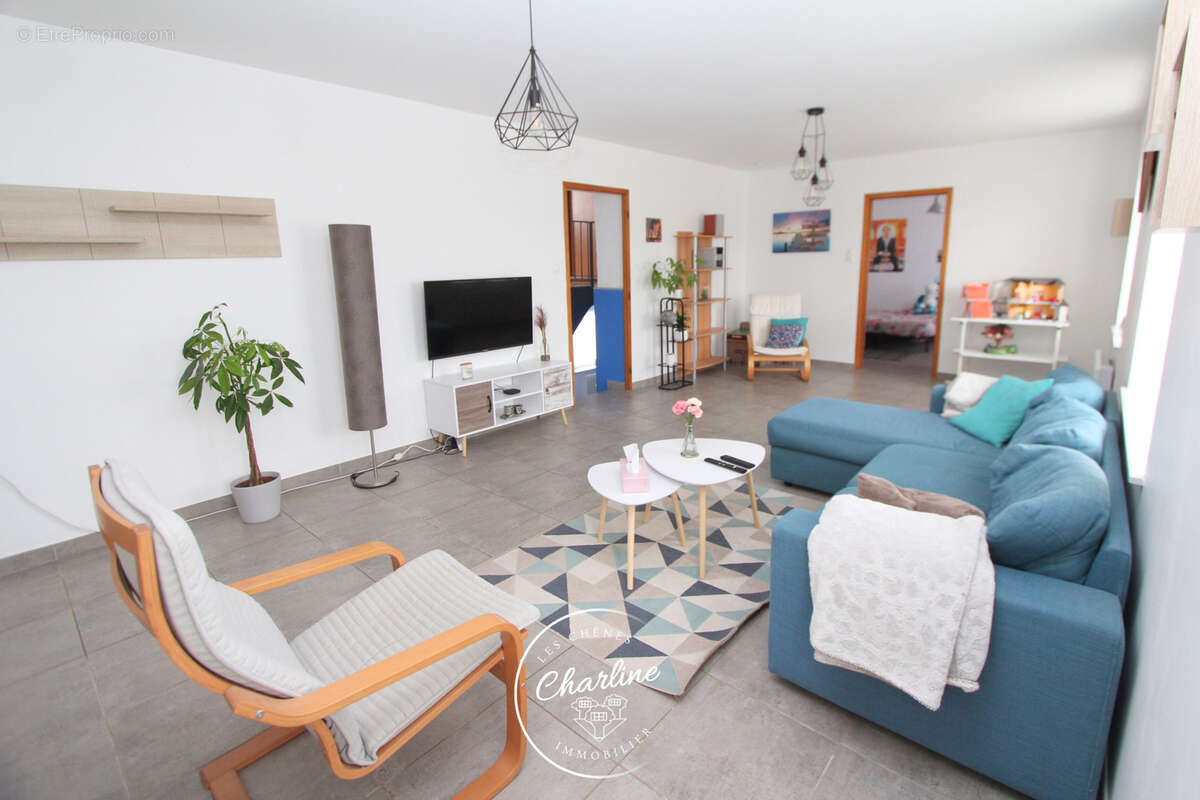 Maison à SAINTE-MARIE-AUX-CHENES