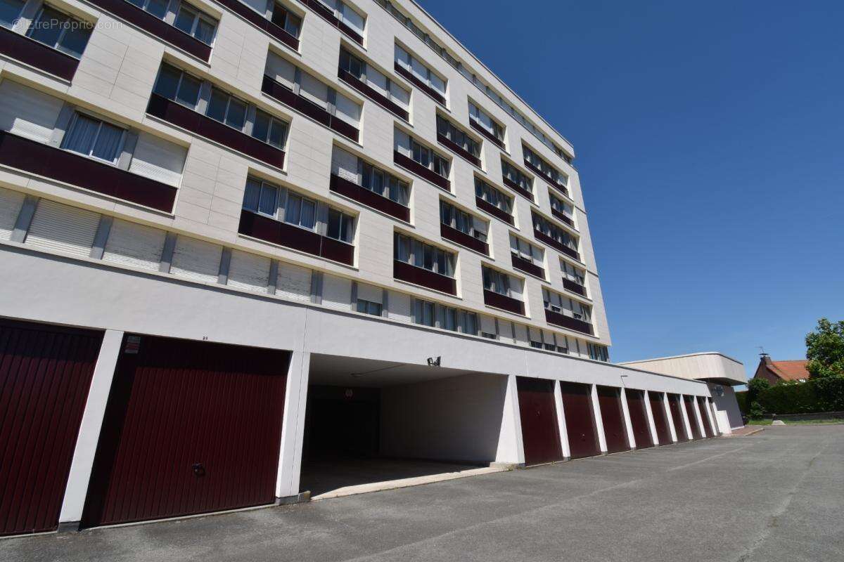 Superbe T2 rénové avec parking – vendu loué – emplacement premium - photo 11