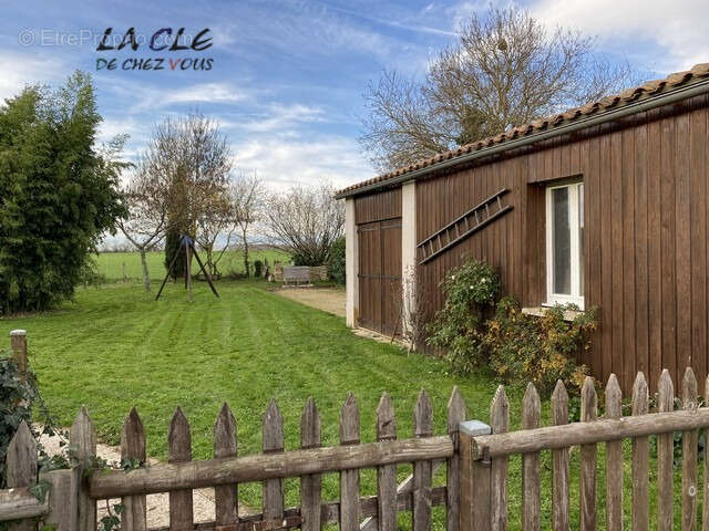 Maison à BENET