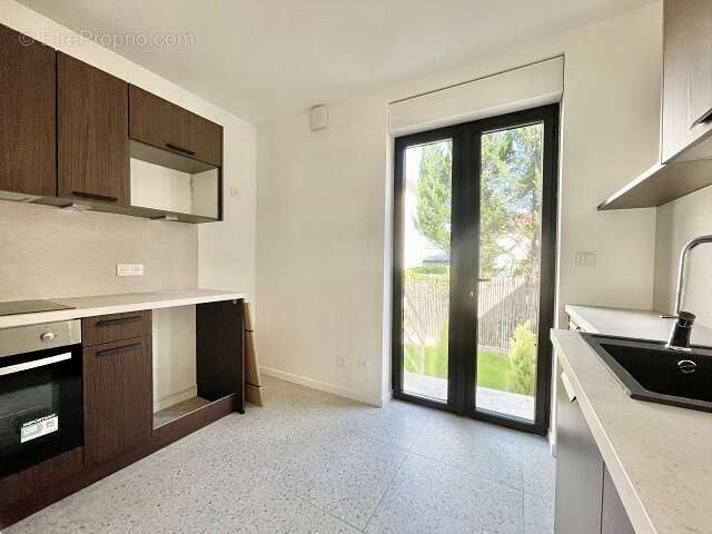 Appartement à MAISONS-ALFORT