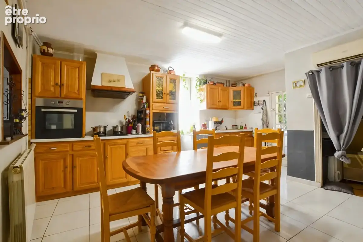 Maison de village 4 pièces – 102 m² – Lumineuse – Cour – Fort potentiel d’aménagement - photo 6