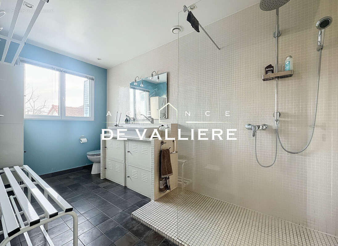 Maison à NANTERRE