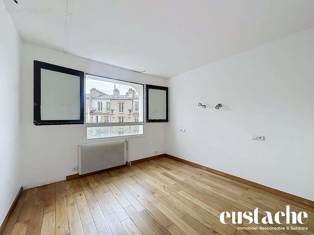 Appartement à PARIS-20E