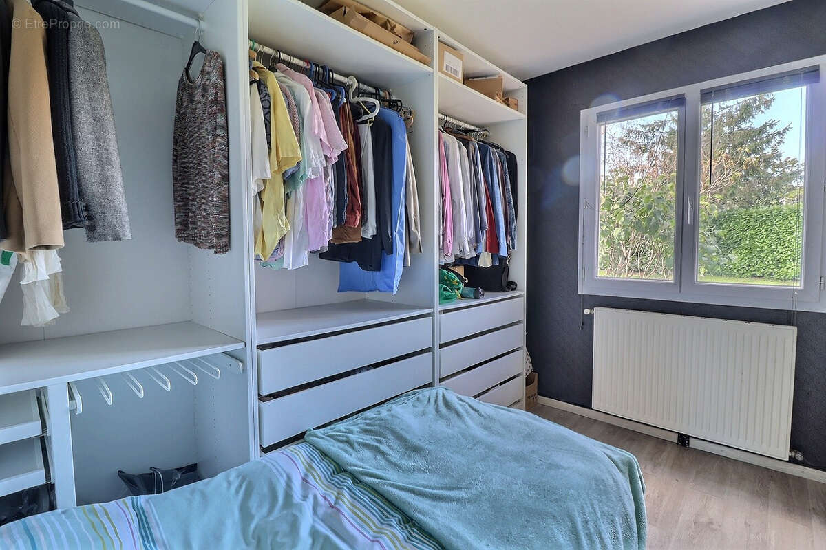 Maison à SAINT-LEGER-SUR-DHEUNE