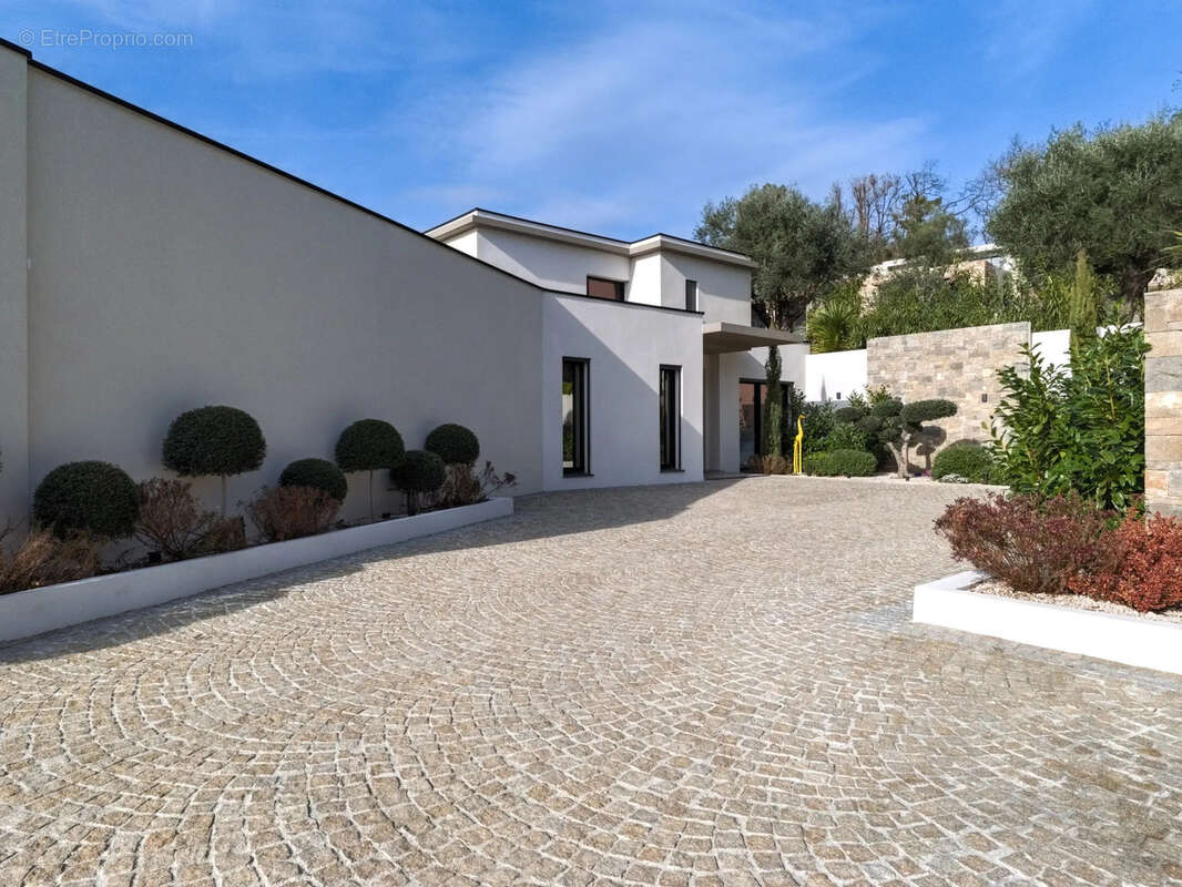 Maison à OPIO