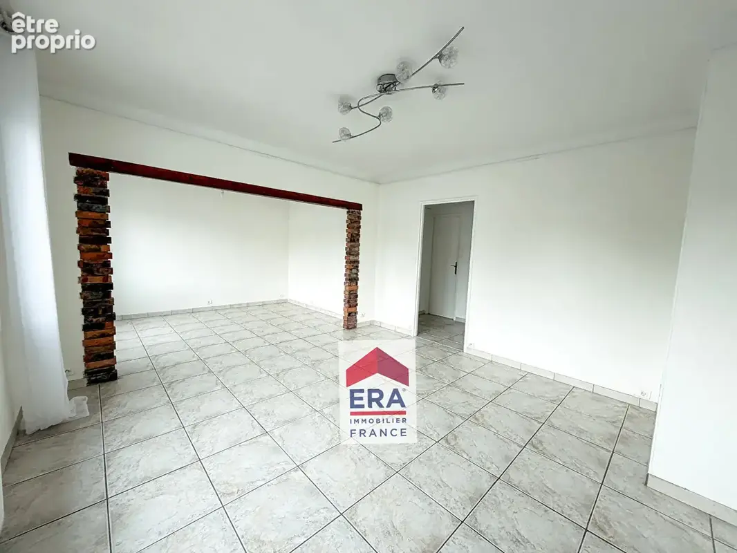 Appartement à SARTROUVILLE