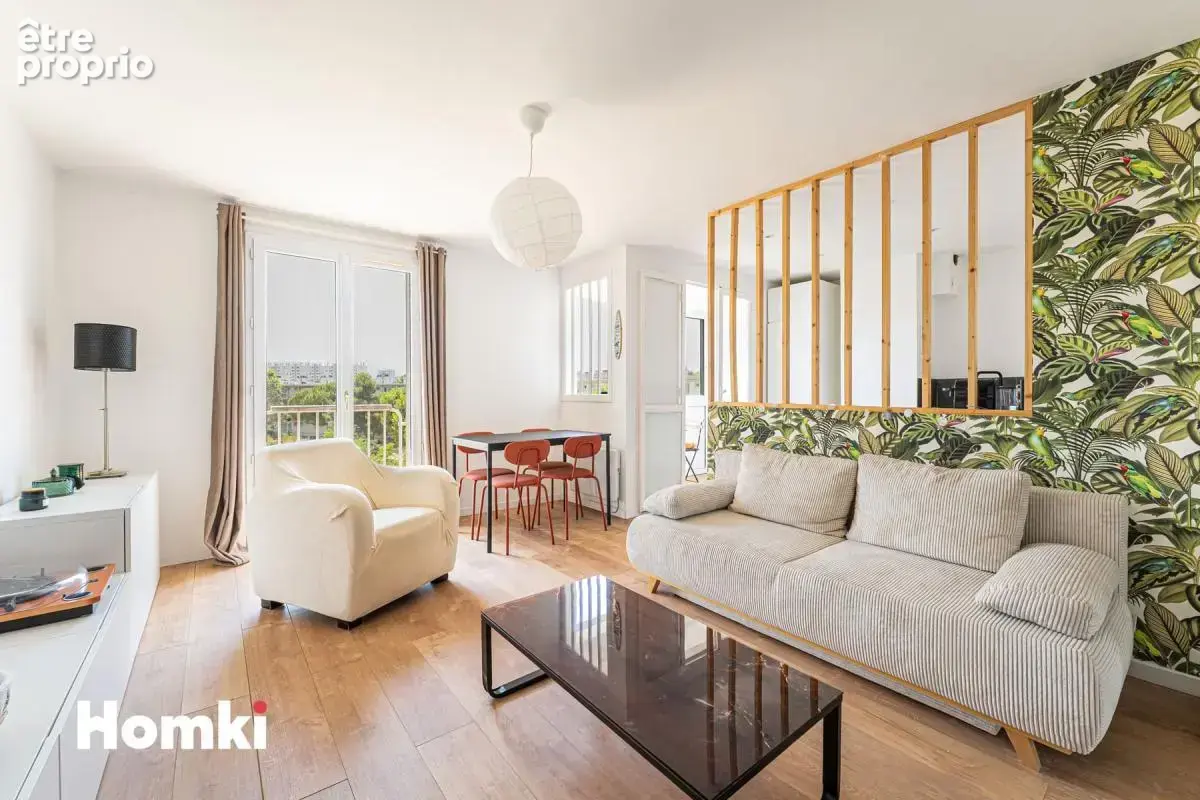 Appartement T3 de 54 m² à Marseille 13009, Boulevard Romain Rolland - photo 2