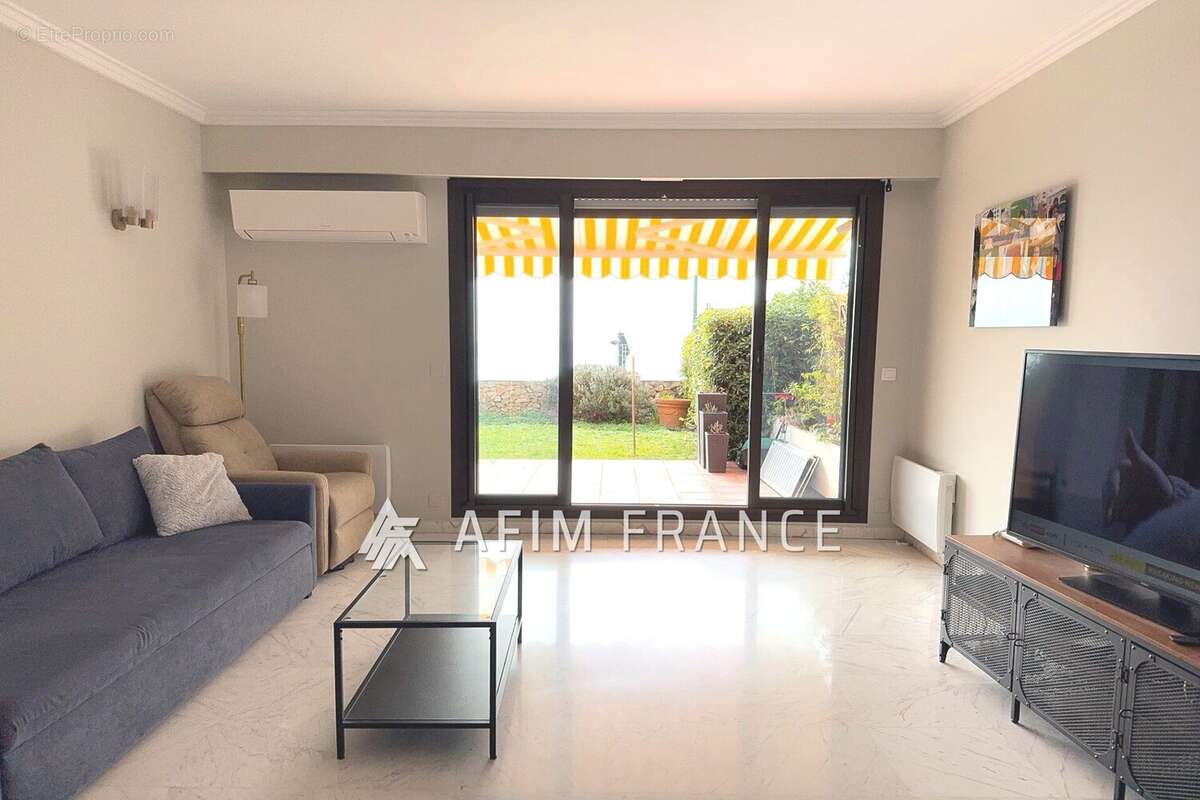 Appartement à ROQUEBRUNE-CAP-MARTIN