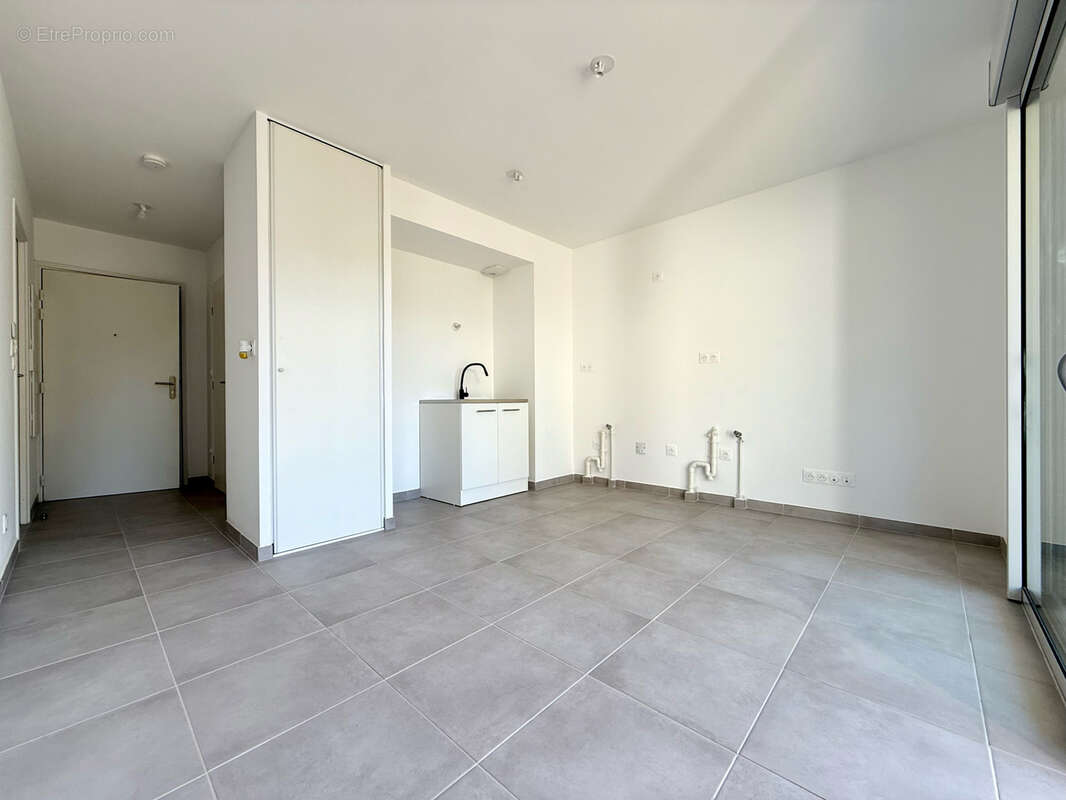 Appartement à SIX-FOURS-LES-PLAGES