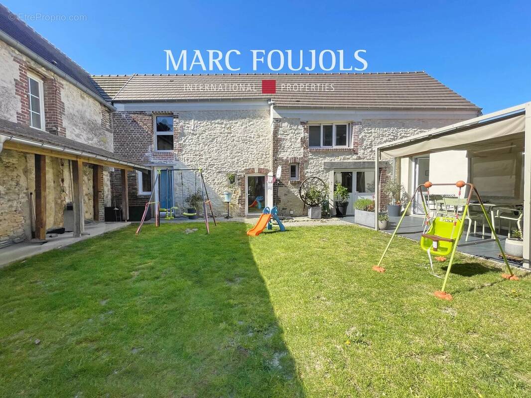 Maison à SENLIS