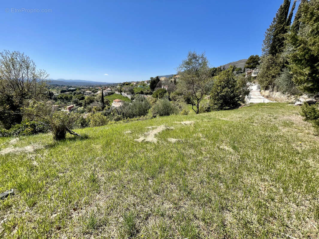 Terrain à VENCE