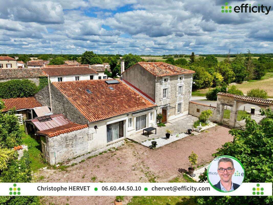 Maison à VERVANT