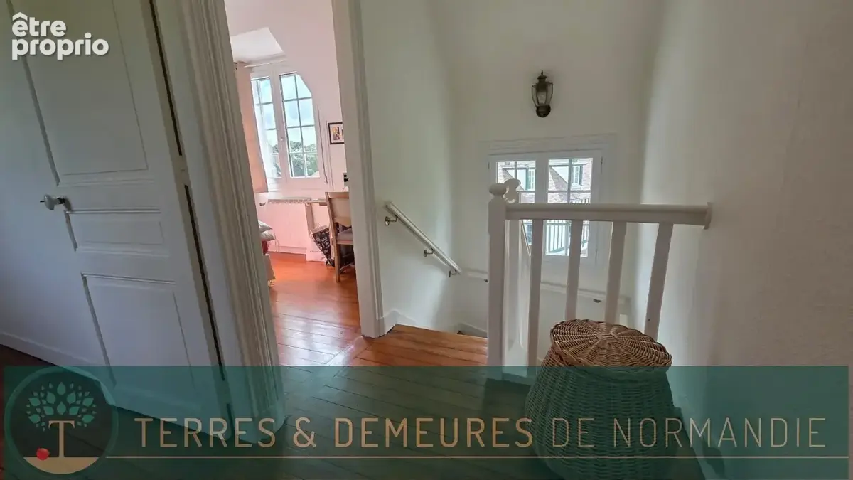 A vendre à Varengeville sur Mer, cette ensemble de 2 maisons au cur d'un village réputé et recherché de Seine-Maritime, proche  - photo 7