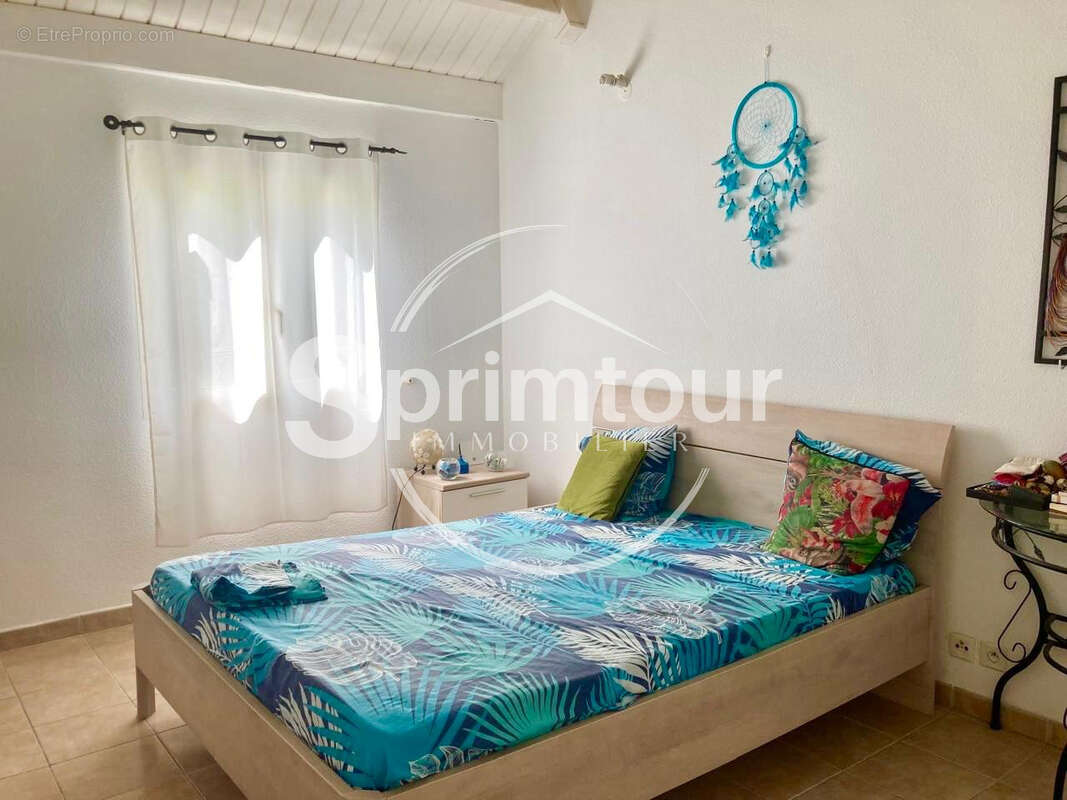 Appartement à GOURBEYRE