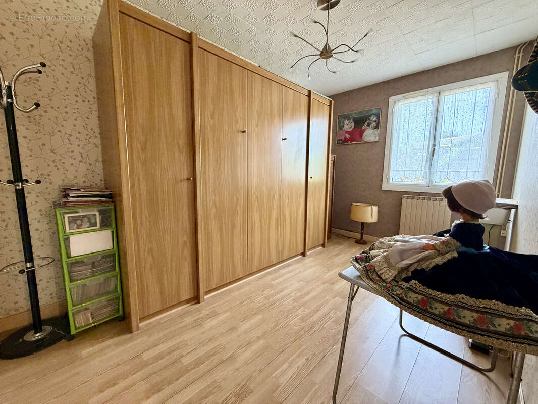 Maison de Plain-pied , 3 chambres. - photo 10
