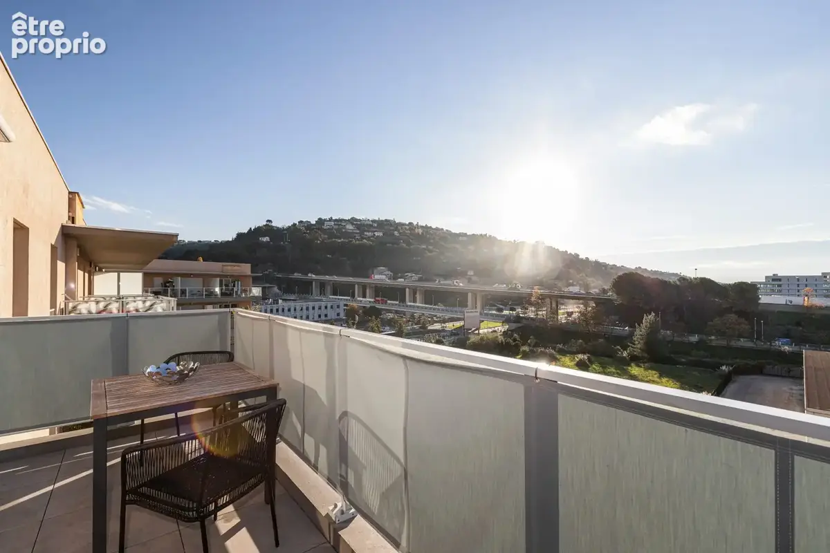 Appartement 3 pièces 61 m² à vendre à Nice (06200) - photo 9