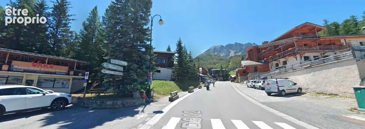 Parking à VARS