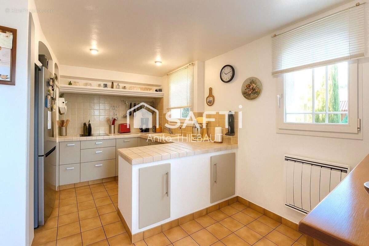 Photo 6 - Maison à FREJUS