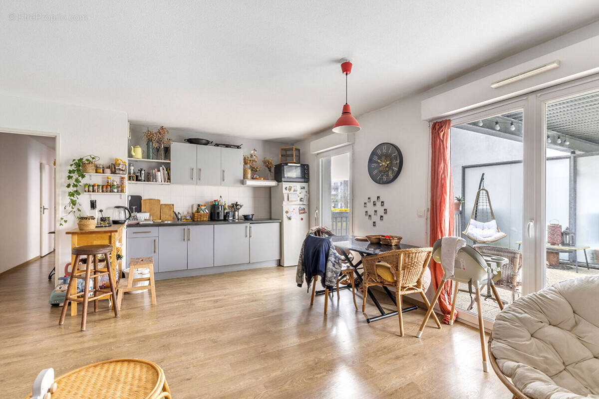 Appartement à BEGLES