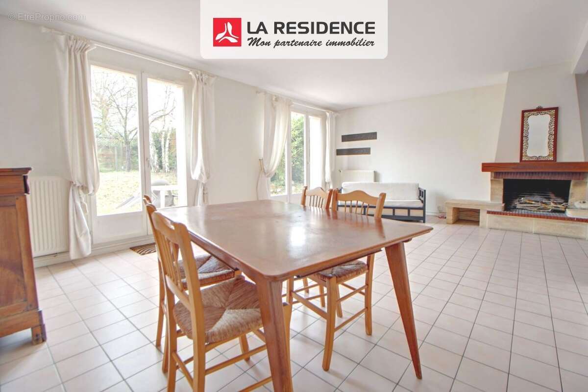 Maison à VERNOUILLET