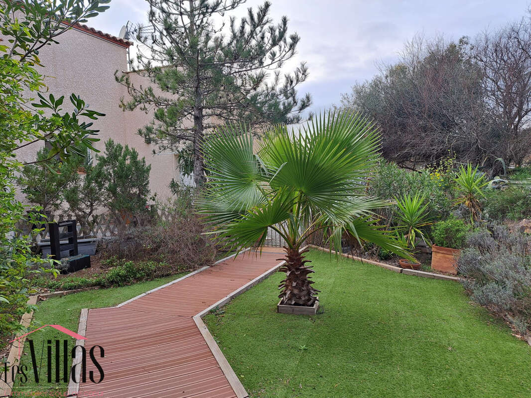Maison à SAINT-ANDRE-DE-ROQUELONGUE