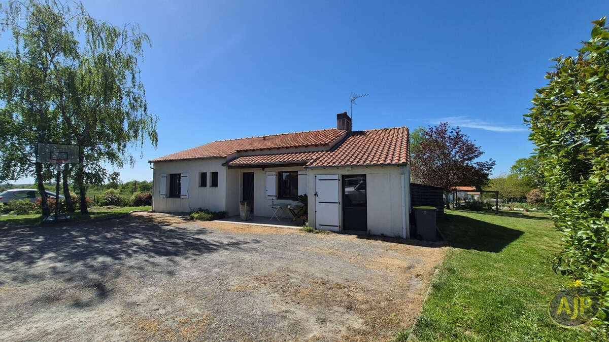 Maison à LA LIMOUZINIERE