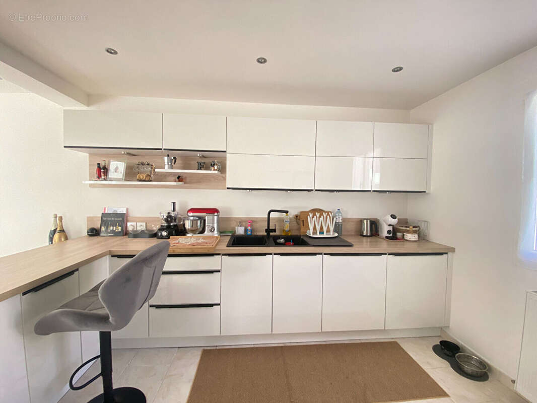 Maison à MEZY-SUR-SEINE