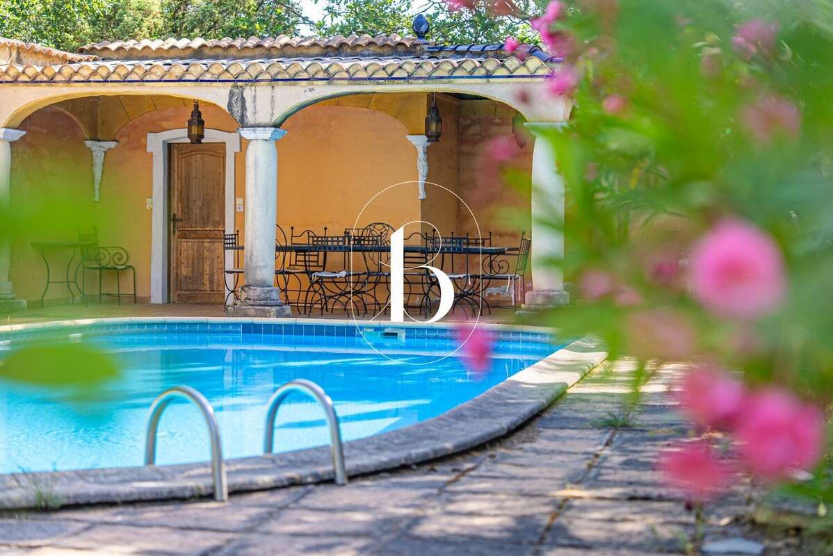 Maison 130 m² à Saint-Michel-D'euzet  - photo 2