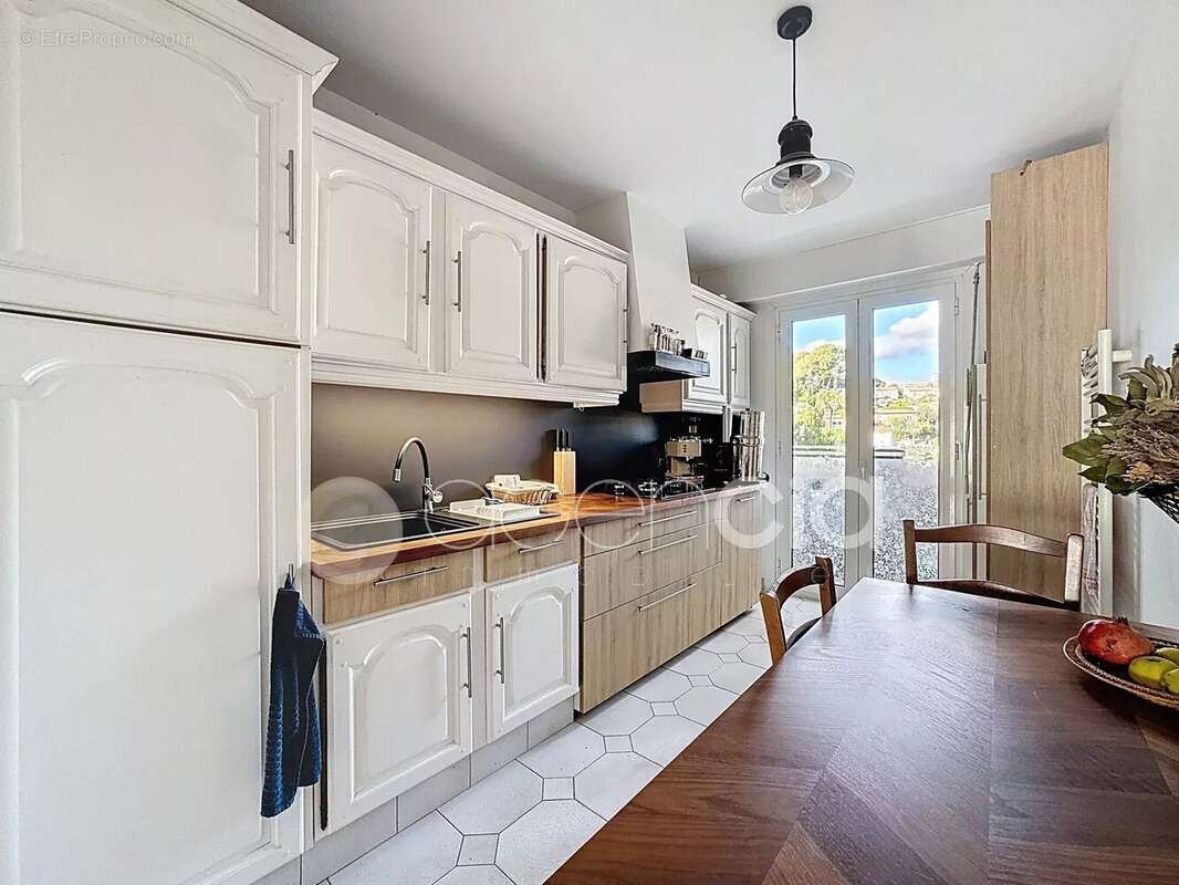 Appartement à LE CANNET