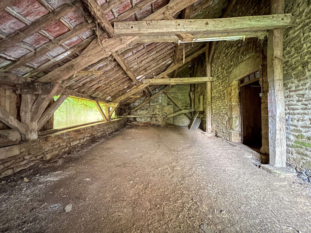 Maison à SAINT-DENIS-SUR-SARTHON