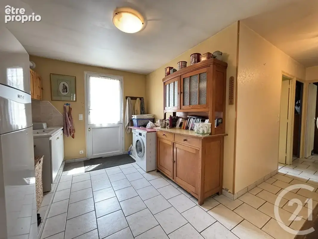 Maison 9 pièces 200 m² à vendre à Chartres (28000) - photo 8