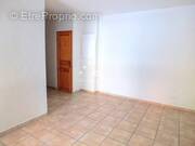 Commerce à SALERNES