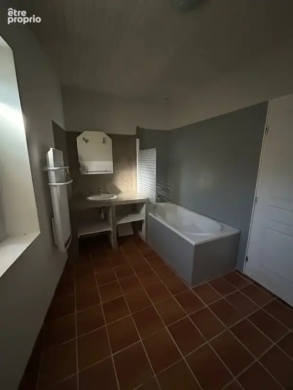 Vente entrecasteaux - appartement t2 62m2 - photo 5