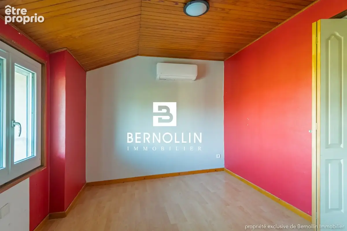 Maison avec 2 logements indépendants 199 m2 sur terrain 1,4 ha - Attignat Sud - photo 7
