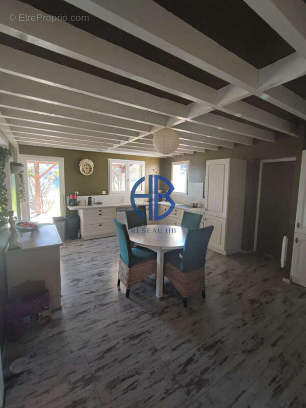 Maison à CASTELCULIER