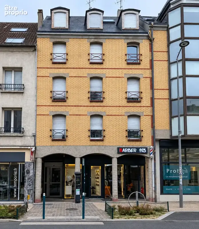 Pontoise centre coup de coeur pour ce charmant T2 duplex de 43 M² ,49 utile à 5 min de la gare. - photo 9