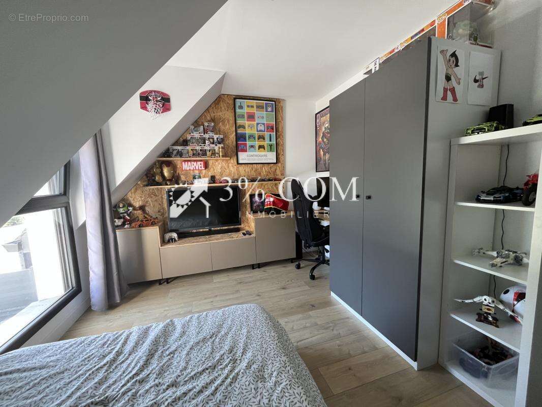 Maison à SAINT-LYPHARD