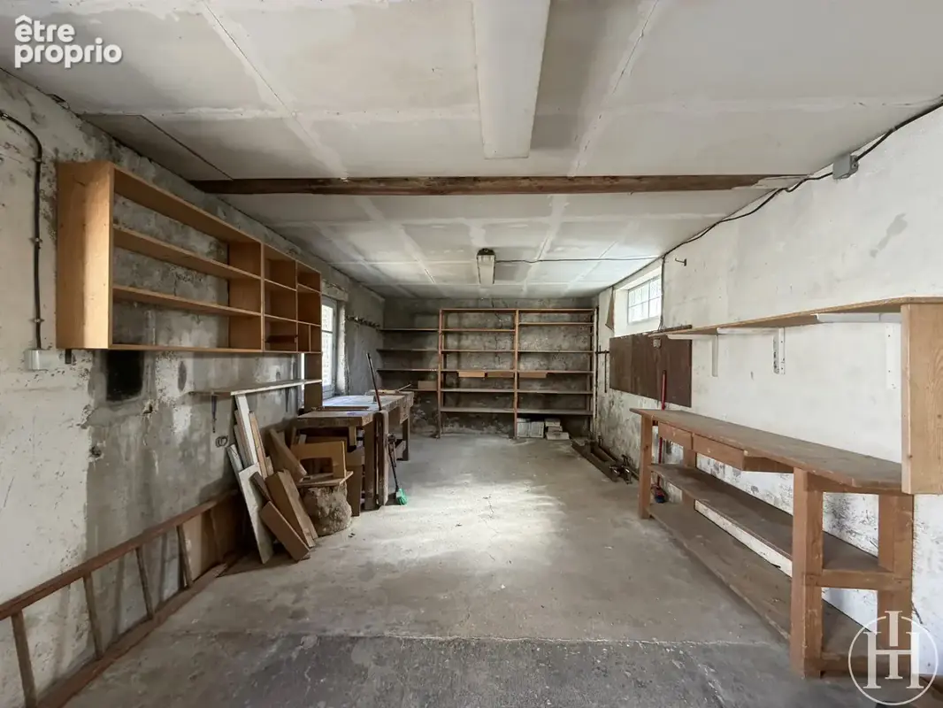 VILLABON   Maison en pierre avec dépendances et atelier. - photo 10