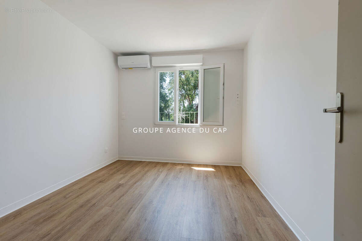 Appartement T4 Fréjus proche centre ville à pied - photo 8