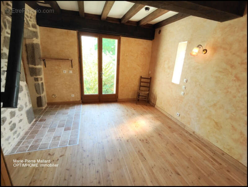 Maison familiale + dépendances à Saint Eloi en Creuse - photo 22