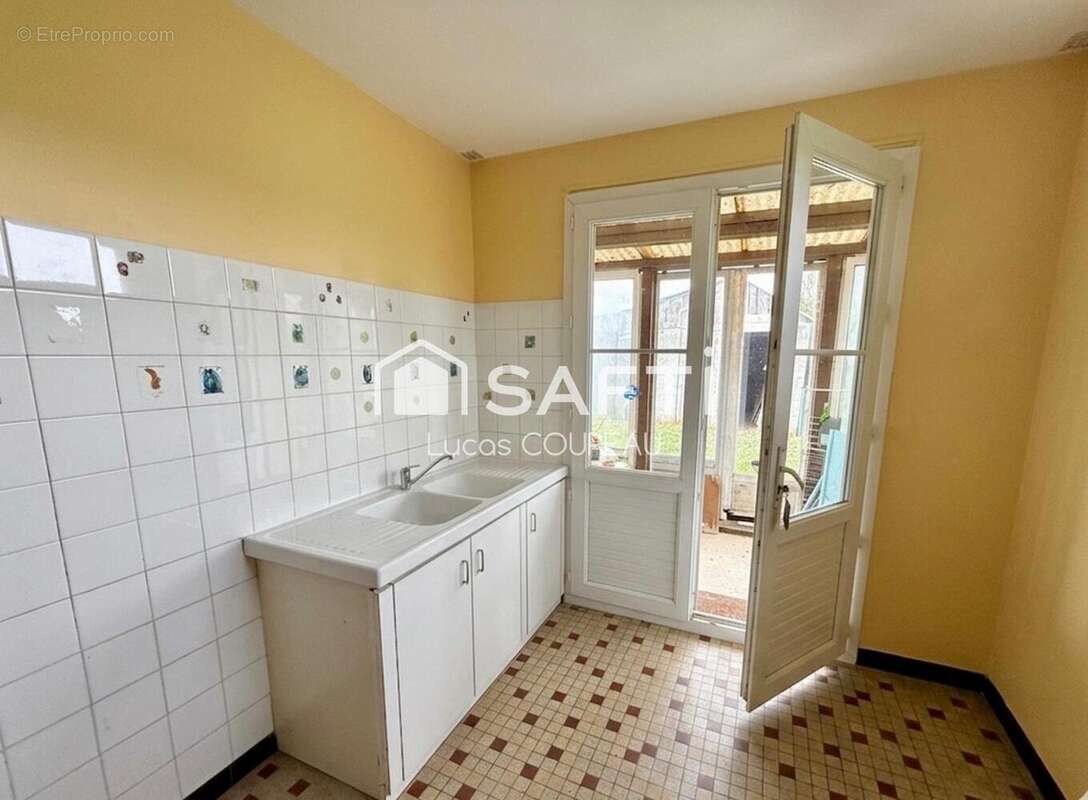 Photo 2 - Maison à CHAMPIGNE