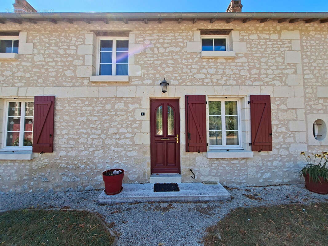 Maison 210m² à antogny-le-tillac - photo 3