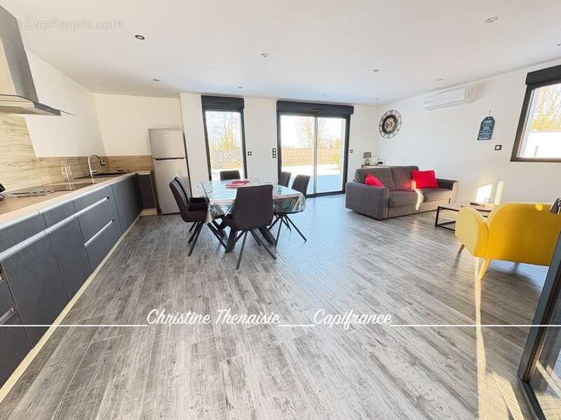 Maison à vendre Contemporaine - 2 chambres avec salle d'eau privative - Grand terrain  SAINT JEAN DE MONTS (85) - photo 9
