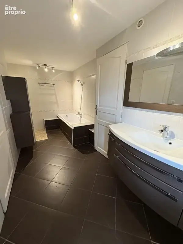 Magnifique Longère Rénovée Aux Portes D'Amboise - photo 6