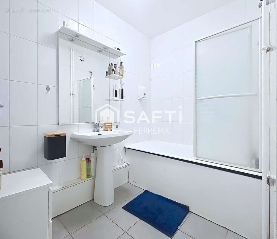 Photo 5 - Appartement à LE COUDRAY-MONTCEAUX